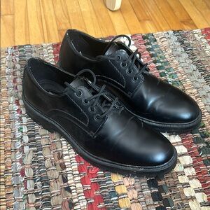 Zara Black Leather Oxfords with Minimalist Design